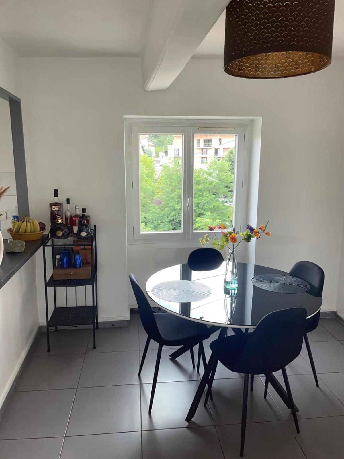 Residence Mh Lyon Rillieux-la-Pape Eksteriør bilde